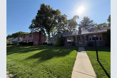 135 Park View Avenue, Warwick, RI 02888 - Photo 2