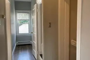 21 Phillips St, Providence, RI 02906 - Photo 18