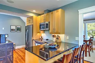 40 Lafayette St, Pawtucket, RI 02860 - Photo 16