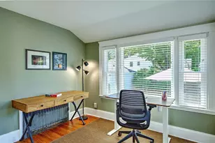 40 Lafayette St, Pawtucket, RI 02860 - Photo 10