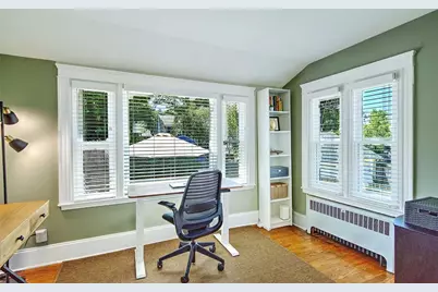 40 Lafayette Street, Pawtucket, RI 02860 - Photo 8
