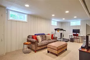40 Lafayette St, Pawtucket, RI 02860 - Photo 38