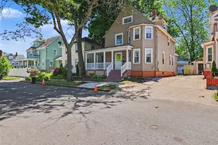 172 Massachusetts Ave, Providence, RI 02905 - Photo 2