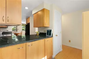 3524 W Shore Rd, Warwick, RI 02886 - Photo 2