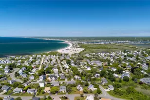 39 White Swan Dr, Narragansett, RI 02882 - Photo 4