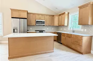 13 Fieldstone Way, Johnston, RI 02919 - Photo 2