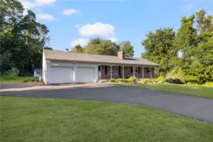 51 Stony Ln, North Kingstown, RI 02852 - Photo 2