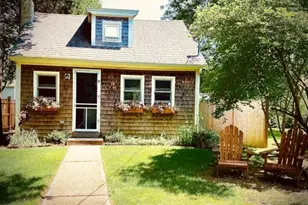 87 Wood Ln, South Kingstown, RI 02879 - Photo 2
