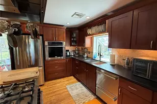 1 Edgewood Ave, Hopkinton, RI 02804 - Photo 16