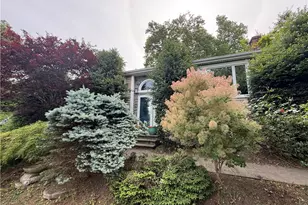 1 Edgewood Ave, Hopkinton, RI 02804 - Photo 4