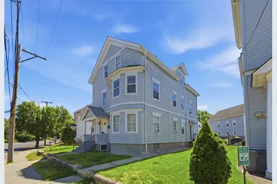 903 Roosevelt Avenue, Pawtucket, RI 02860 - Photo 2