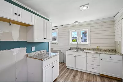 479 Park Avenue, Portsmouth, RI 02871 - Photo 16