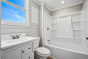 479 Park Ave, Portsmouth, RI 02871 - Photo 20