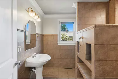 1310 Douglas Avenue, North Providence, RI 02904 - Photo 28