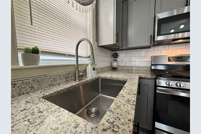 171 N Bend Street #1, Pawtucket, RI 02860 - Photo 10