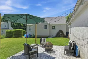 169 Cady Ave, Warwick, RI 02889 - Photo 4