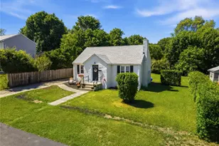 169 Cady Ave, Warwick, RI 02889 - Photo 2
