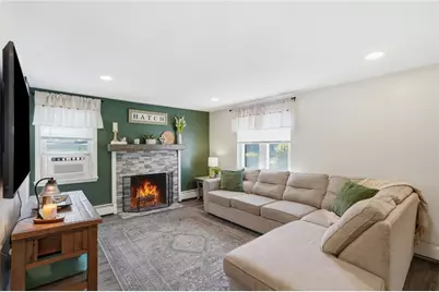169 Cady Avenue, Warwick, RI 02889 - Photo 6
