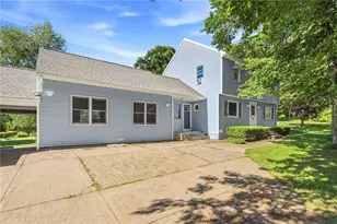 655 Saugatucket Rd, South Kingstown, RI 02879 - Photo 2
