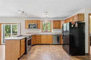 655 Saugatucket Rd, South Kingstown, RI 02879 - Photo 10