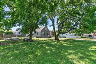 101 Hazard Ave, East Providence, RI 02914 - Photo 22