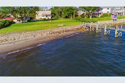 249 Hope Street #3, Bristol, RI 02809 - Photo 2