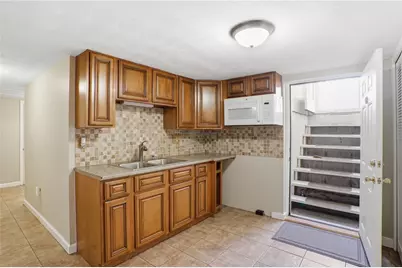 108 Hilton Avenue, East Providence, RI 02915 - Photo 34