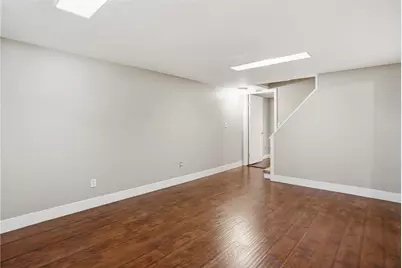 108 Hilton Avenue, East Providence, RI 02915 - Photo 38
