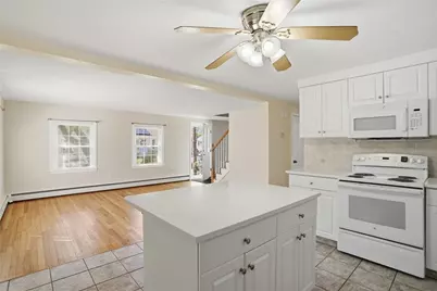 108 Hilton Avenue, East Providence, RI 02915 - Photo 10