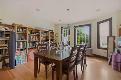 82 Van Zandt Avenue, Newport, RI 02840 - Photo 6