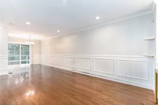 169 Courtland St, Providence, RI 02909 - Photo 10