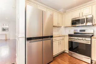 169 Courtland St, Providence, RI 02909 - Photo 8