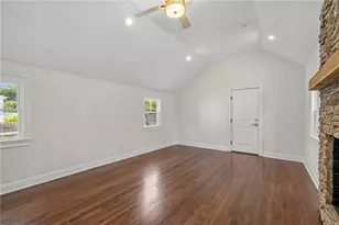 21 Russell Ave, Newport, RI 02840 - Photo 22