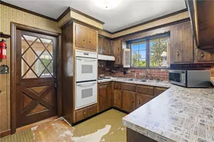 257 Union Ave, Burrillville, RI 02859 - Photo 10