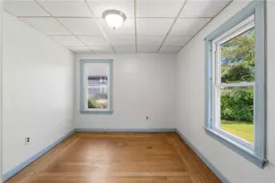 257 Union Ave, Burrillville, RI 02859 - Photo 16