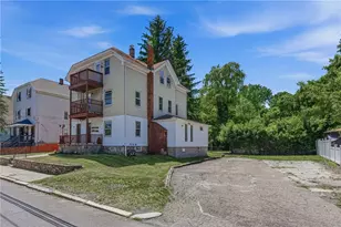 428 9th Ave, Woonsocket, RI 02895 - Photo 46