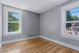 428 9th Ave, Woonsocket, RI 02895 - Photo 6