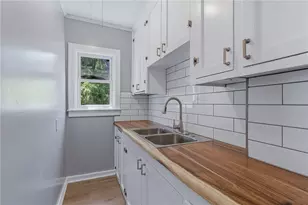 428 9th Ave, Woonsocket, RI 02895 - Photo 20