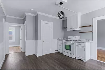428 9th Avenue, Woonsocket, RI 02895 - Photo 2