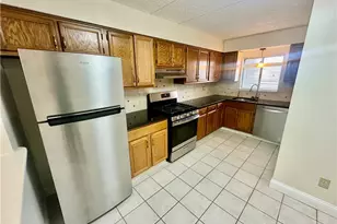 175 Hoffman Ave, Cranston, RI 02920 - Photo 8
