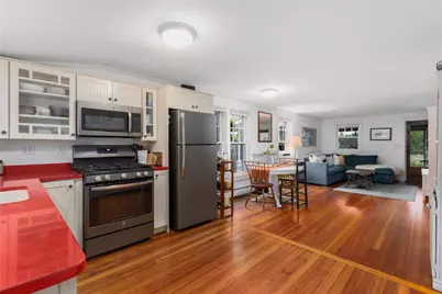 65 King Phillip Street, Portsmouth, RI 02871 - Photo 14