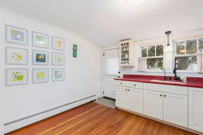 65 King Phillip Street, Portsmouth, RI 02871 - Photo 10