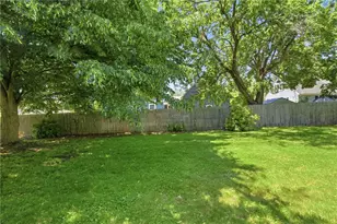 5 Lee Dr, Warren, RI 02885 - Photo 6