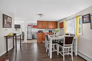 82 Perry St, Central Falls, RI 02863 - Photo 24