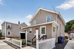 82 Perry St, Central Falls, RI 02863 - Photo 2