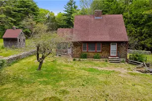 17 Burgess Rd, Foster, RI 02825 - Photo 8