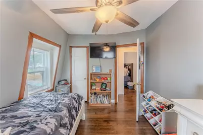 27 Cliffdale Avenue, Cranston, RI 02905 - Photo 16