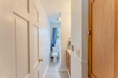 27 Cliffdale Avenue, Cranston, RI 02905 - Photo 14