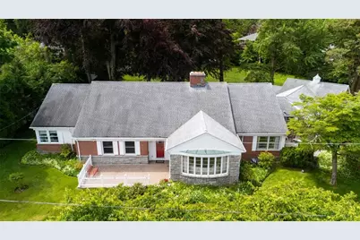 133 Tupelo Hill Drive, Cranston, RI 02920 - Photo 4