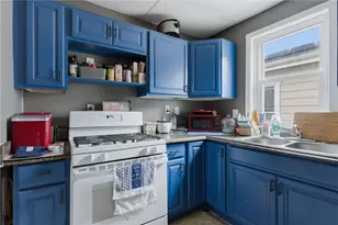 41 Utton Ave, Pawtucket, RI 02860 - Photo 24
